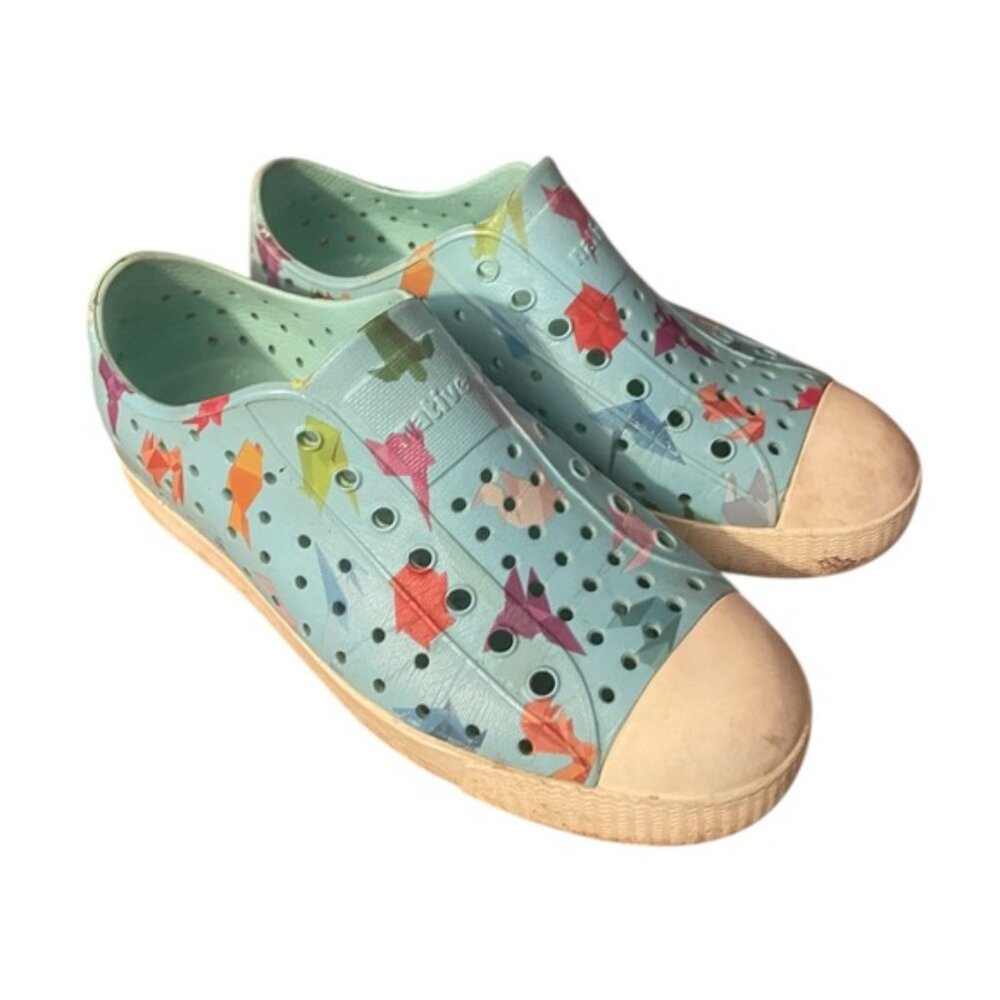 Native Jefferson Kids Slip-On Shoes – Origami Print Hydrangea Blue / Shell White
